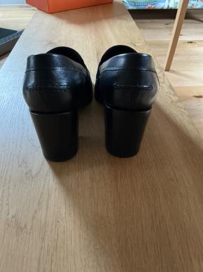 Hermes Black Goatskin Dauphine 7cms Heeled Pumps 4