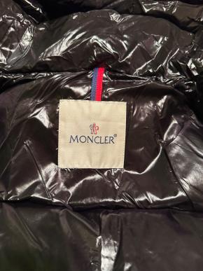 Moncler Black Montbeliard Hooded Short Down Jacket - size M 5