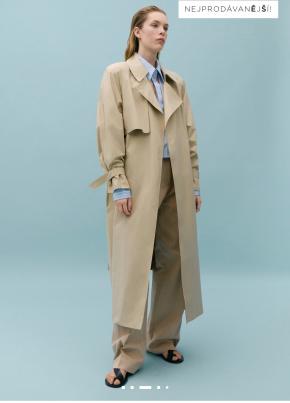 Victoria Beckham x Mango Beige Trenchcoat 2