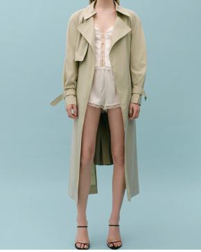 Victoria Beckham x Mango Beige Trenchcoat 5