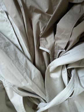 Victoria Beckham x Mango Beige Trenchcoat 10