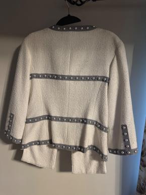 Chanel Vinatge Faux Pearl Embellished Jacket 3