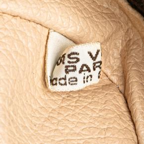 Louis Vuitton Monogram Trousse Toilette 28 6