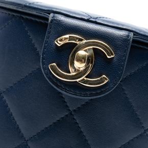 Chanel Small Blue Quilted Lambskin Resin Elegant Chain Tubular Vanity Case 7