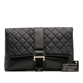 Chanel Black CC Quilted Lambskin Grip Clutch 12