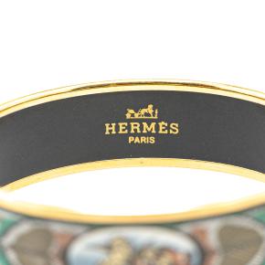 Hermes Wide Bird Feather Enamel Bangle 65 4