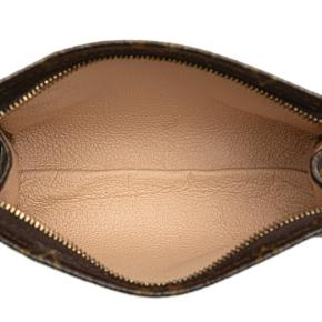 Louis Vuitton Coated Canvas Monogram Toiletry Pouch 15 4
