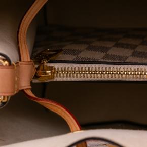 Louis Vuitton Damier Azur Summer Trunks Neonoe 6