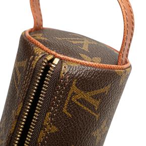 Louis Vuitton Coated Canvas Monogram Trousse Ronde Pencil Case 20 9