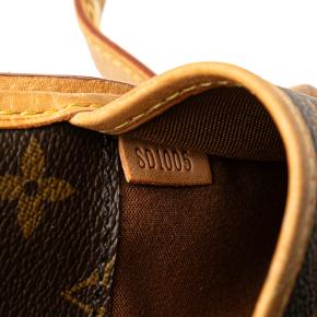 Louis Vuitton Coated Canvas Monogram Popincourt Long 6