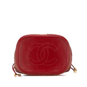 Chanel Red Lambskin Paris Cosmopolite Medium Chevron Bucket Bag 3