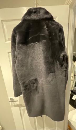 Yves Salomon Relaxed Style Grey Lamb Shearling Coat 3