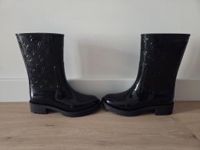 Louis Vuitton Black Drop Flat Boots 9