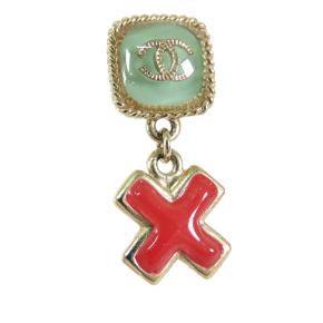 Chanel CC Gold Plated Resin Drop Earrings 3