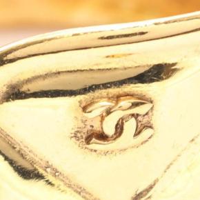 Chanel Gold Plated Quilted Wide CC Cuff 6