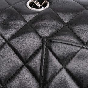 Chanel Quilted Black Medium Classic Lambskin Double Flap 8