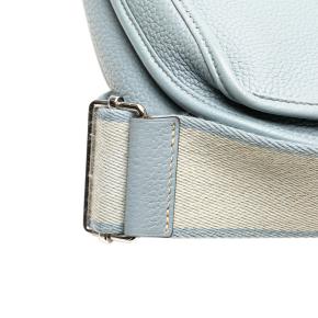 Clemence Evelyne III 33 8