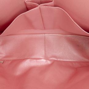 Chanel Iridescent Jumbo Classic Caviar Double Flap 4