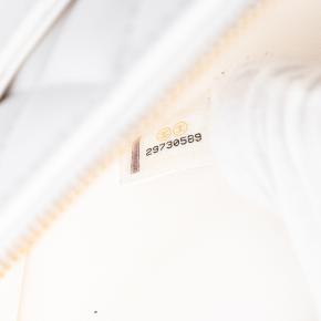 Chanel White Lambskin Wave Clutch 5