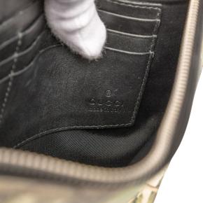 Gucci GG Supreme Blooms Clutch 5