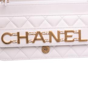 Chanel White Calfskin Medium Quilted Enchained Flap 7