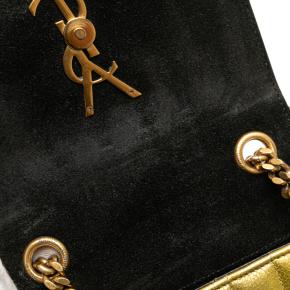 Saint Laurent Small Gold  Grain De Poudre Monogram Vicky Chain Bag 9