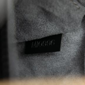 Louis Vuitton Black Epi Alma PM 7