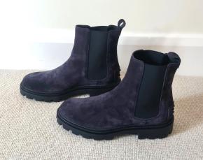 Tod's Blue Suede Chelse Boots 4
