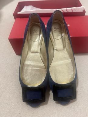 Roger Vivier Navy Suede Flats 2