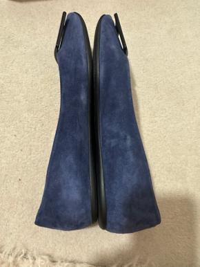 Roger Vivier Navy Suede Flats 7