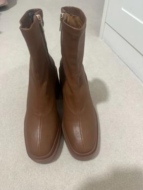Robert Clergerie Tan Nina Boots 2