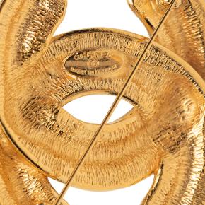 Chanel CC Gold Plated Quilted Brooch 3