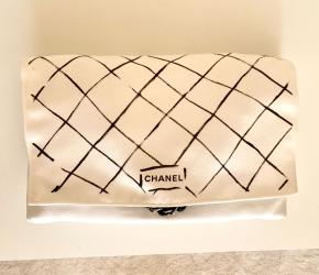 Chanel Medium Black Classic Caviar Double Flap Bag 9