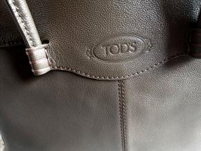 Tod's Leather Mocassino bag 13