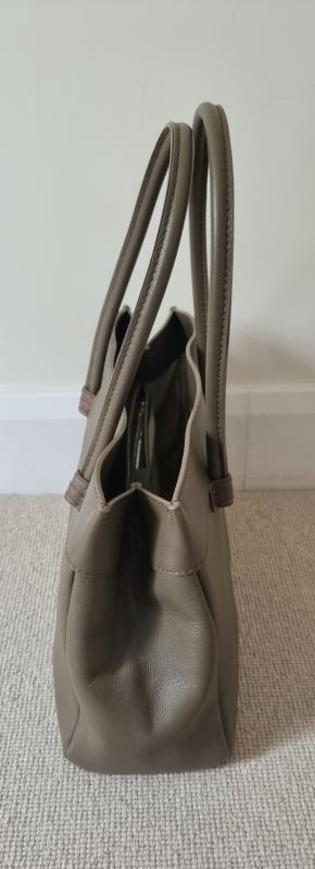 Tod's Leather Mocassino bag 12