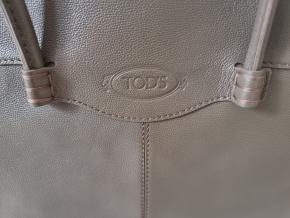Tod's Leather Mocassino bag 8