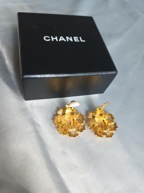 Chanel Gold Plated CC Flower Earrings 5