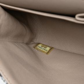 Chanel White Tweed Medium Classic Double Flap 6