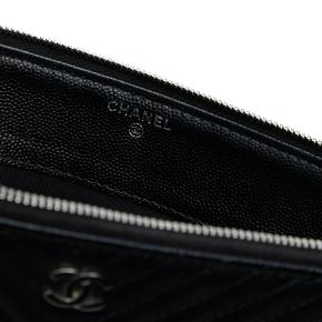 Chanel Black Chevron Caviar Zip Clutch 6