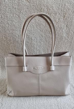 Tod's Pebbled Calf Leather Mocassino Bag 2
