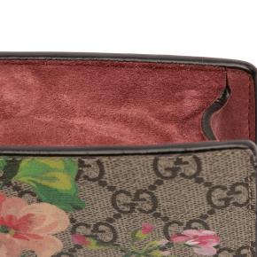 Gucci Mini GG Supreme Blooms Dionysus Crossbody 8