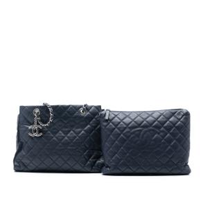 Large CC Quilted Calfskin Soft and Chic Tote 8