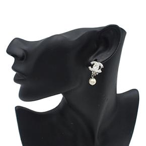 Chanel CC Silver Plated Faux Pearl Drop Clip On Earrings 9