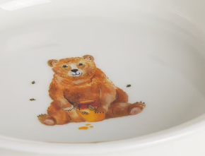 Marie-Chantal Manners Begin at Breakfast Crockery Suitcase Set 3