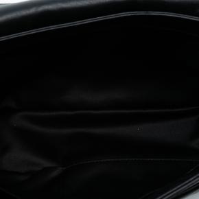 Chanel Black Quilted Calfskin Hamptons Foldover Flap 4