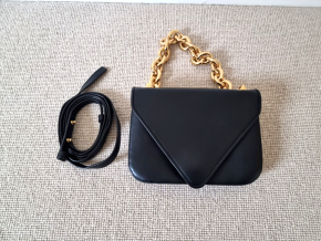 Bottega Veneta Black Leather Mount Cross Body Bag 2