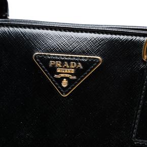 Prada Black Saffiano Vernice Promenade Dome Satchel 5