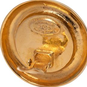 Chanel  Faux Pearl Gold Plated Round Clip on Earrings 3