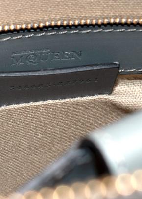 Alexander McQueen Grey Leather Heroine Bag 14