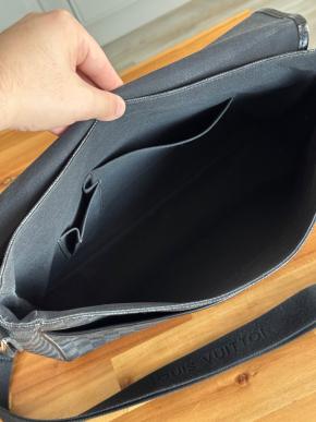 LV Graphite Daniel GM Damier Messenger Bag 8